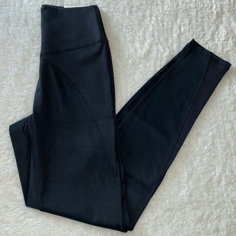 OFFLINE By Aerie Goals 7/8 Leggings Medium NWOT